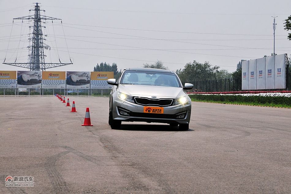 2011款东风悦达起亚K5