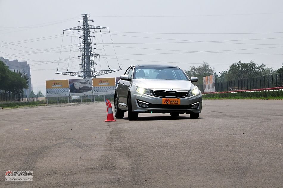 2011款东风悦达起亚K5