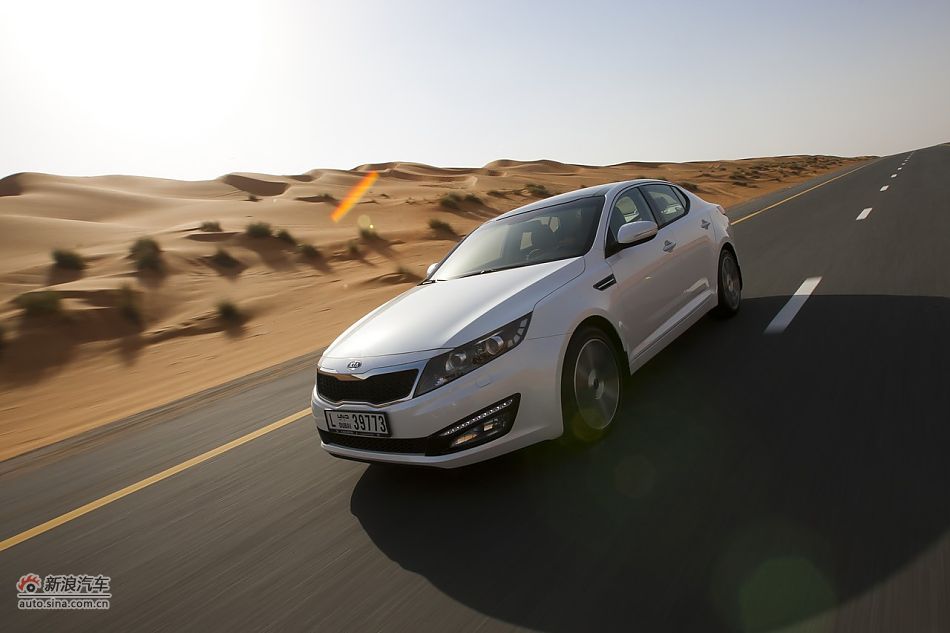 起亚K5试车实拍