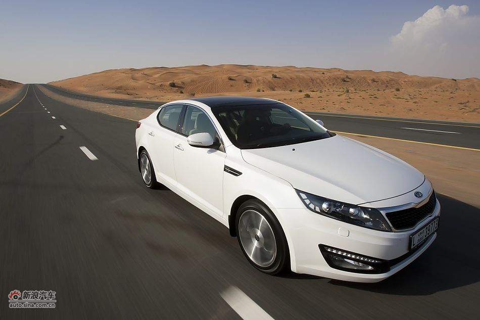 起亚K5试车实拍