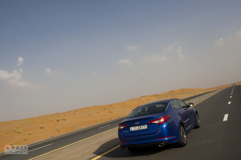 起亚K5试车实拍