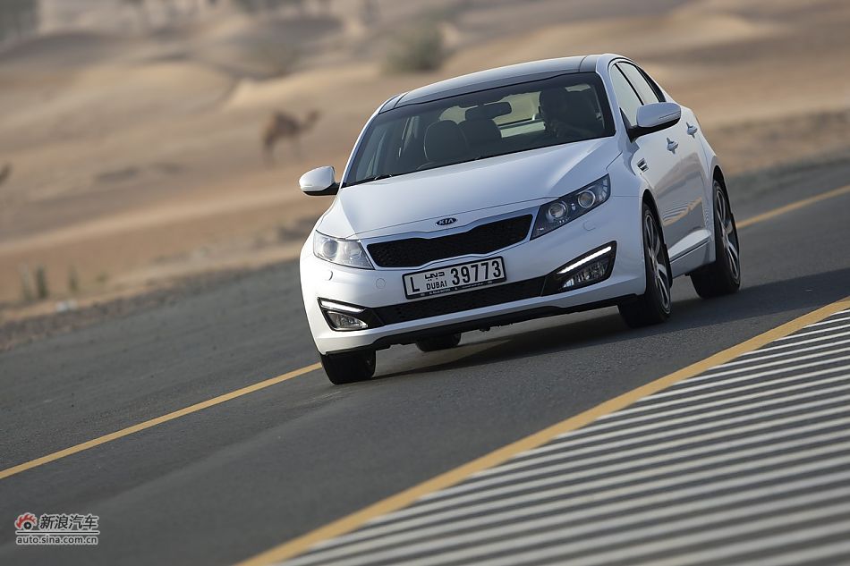 起亚K5试车实拍