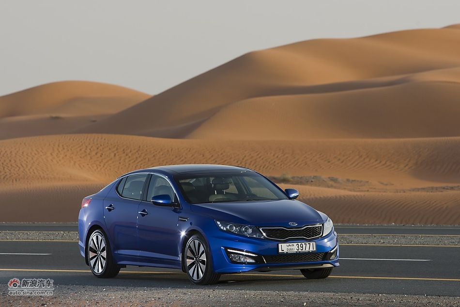 起亚K5试车实拍