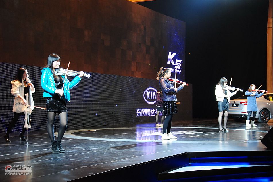 东风悦达起亚K5上市彩排现场图