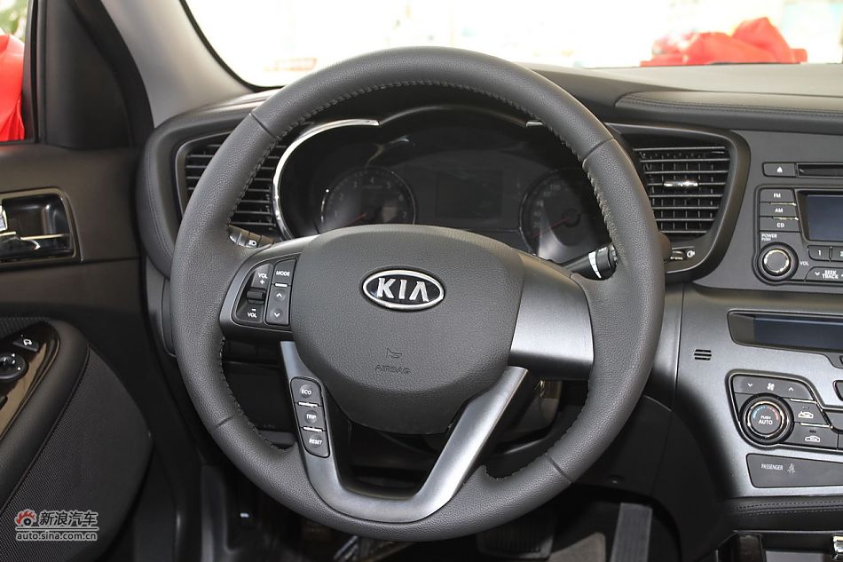 2011款东风悦达起亚K5