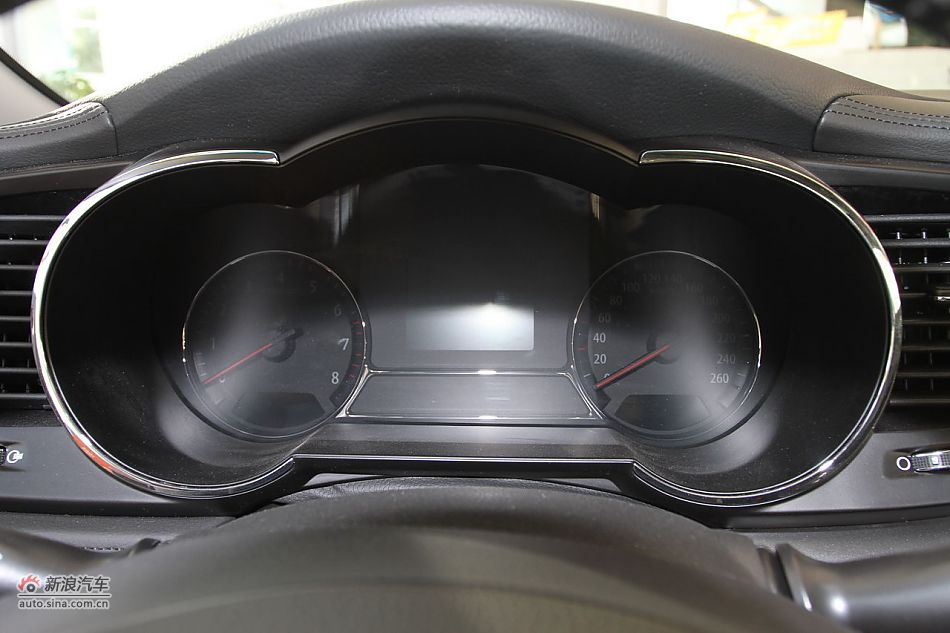 2011款东风悦达起亚K5