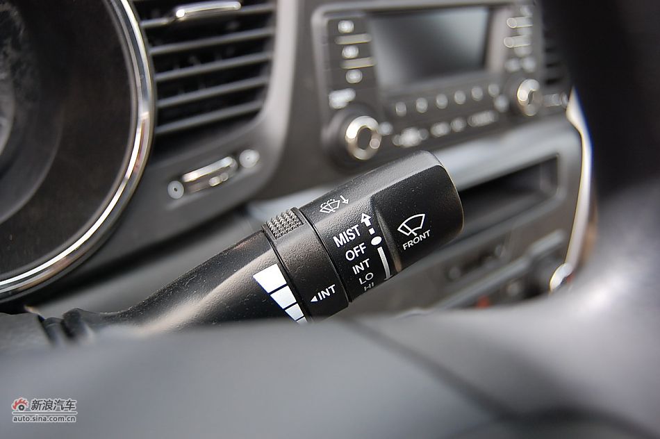 2011款东风悦达起亚K5