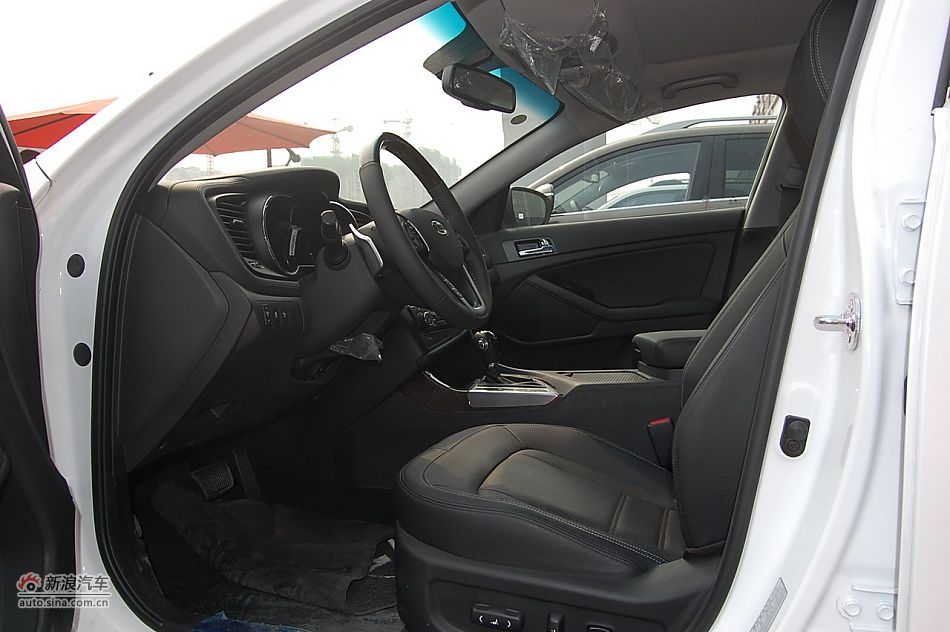 2011款东风悦达起亚K5