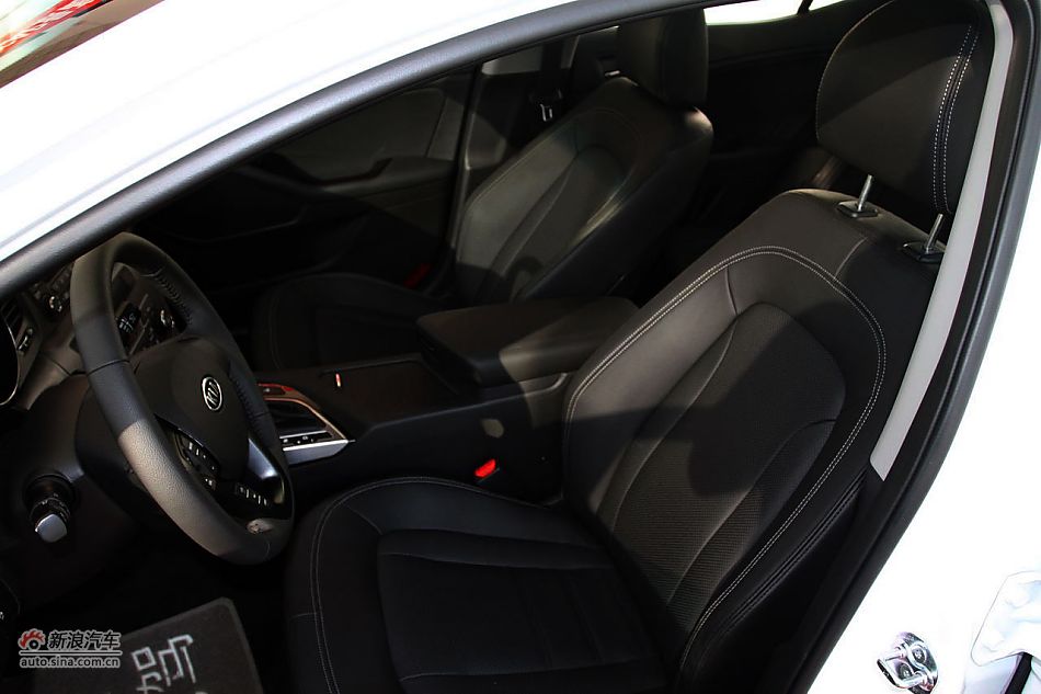 2011款东风悦达起亚K5