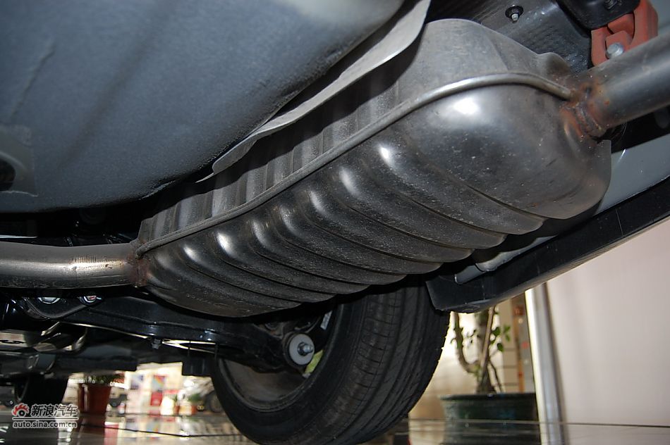 2011款东风悦达起亚K5