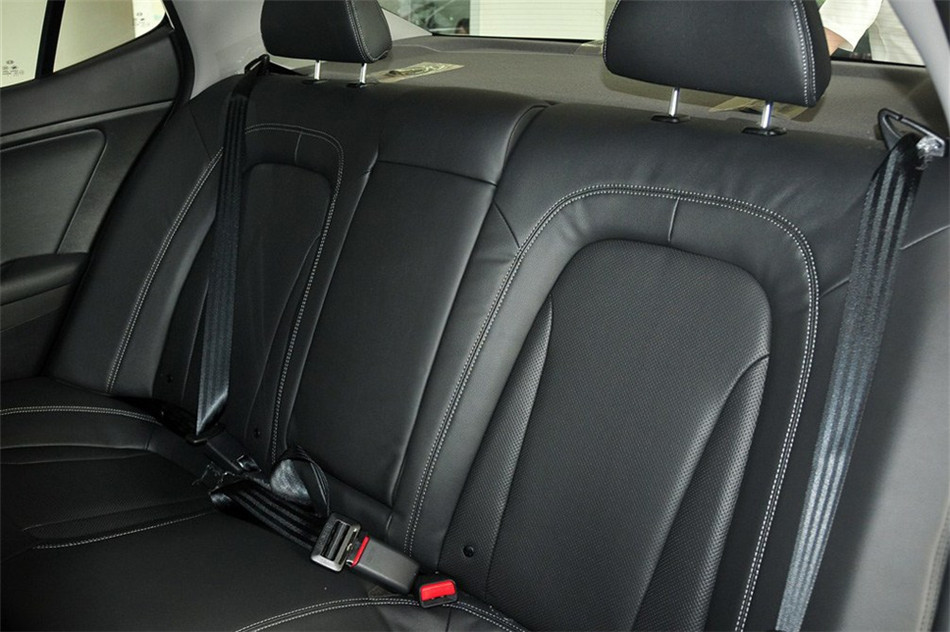 K5 2012 2.0L AT DLX ռ