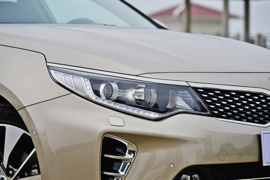 2016 1.6T ԶPREMIUM ϸ