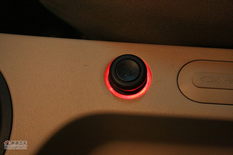 MG3内饰功能图片