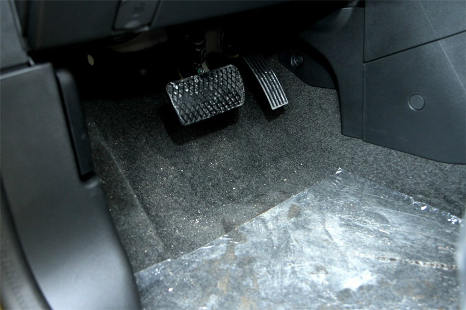 MG3 2013 1.3L AT ʰ ռ