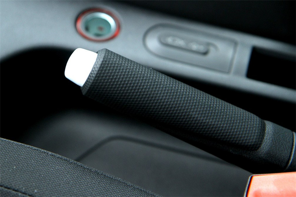 MG3 2013 1.3L AT ʰ ռ