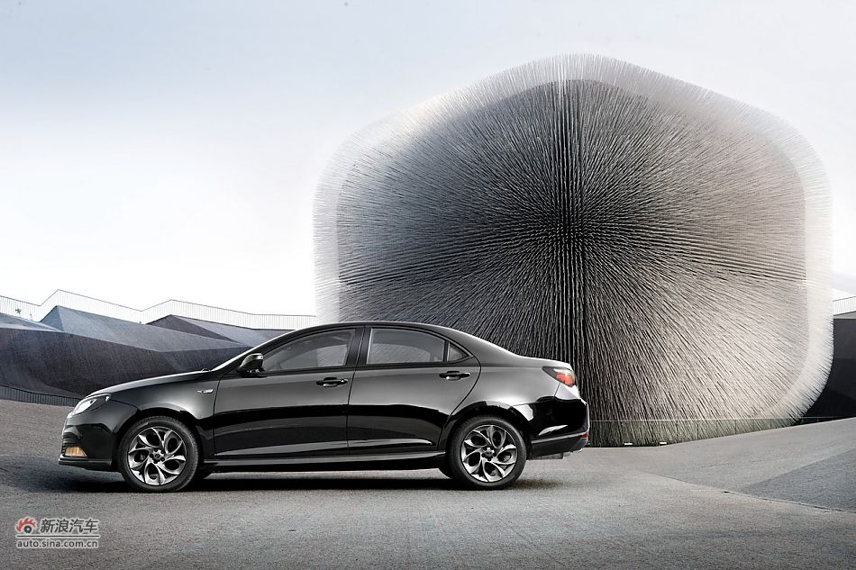 MG6 Saloon官方资料图