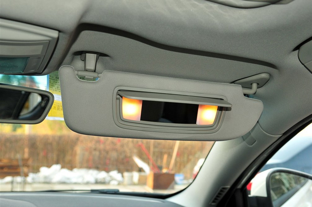 掀背 2013款 1.8T MT GT超值版 空间