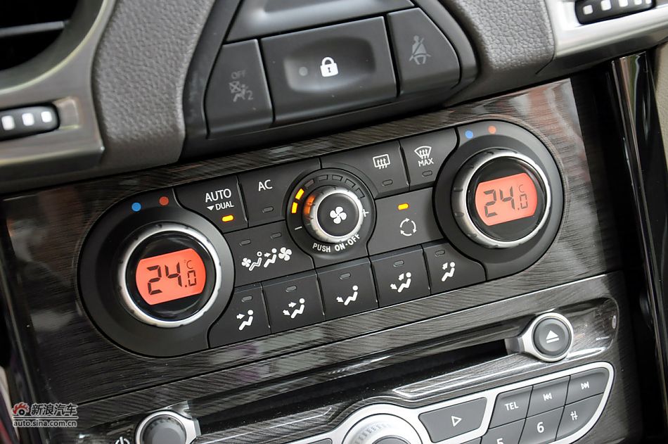 2012款科雷傲实拍