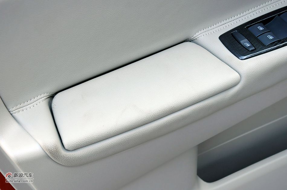 2012款科雷傲实拍