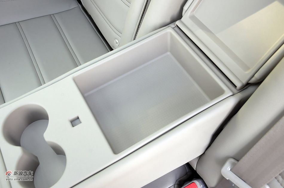 2012款科雷傲实拍