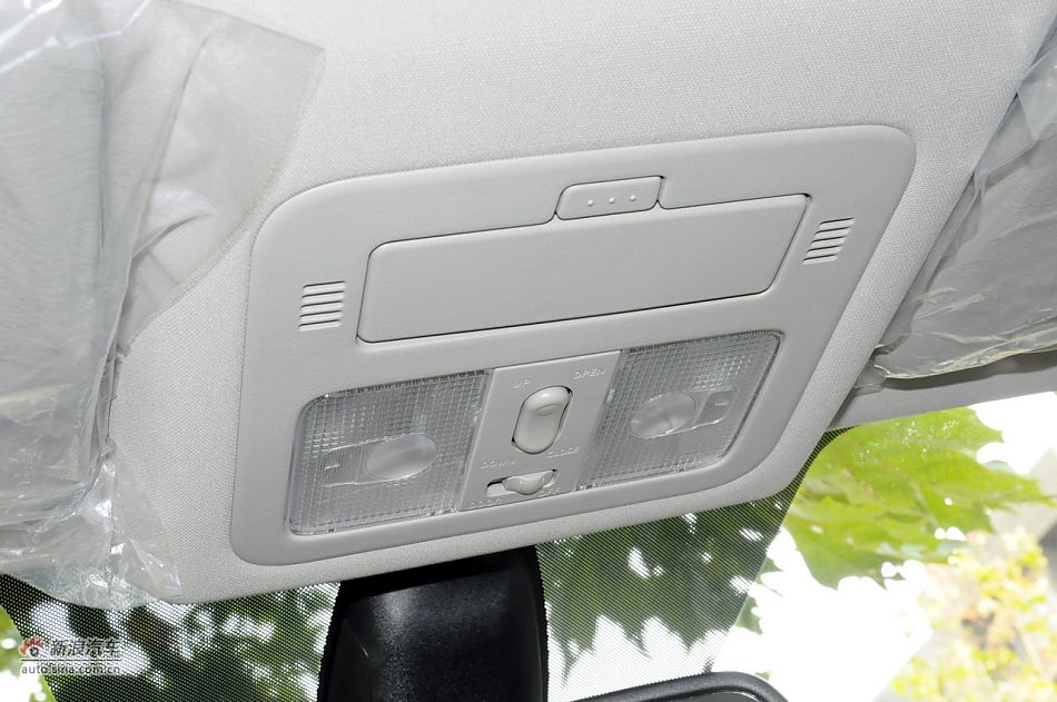 2012款科雷傲实拍