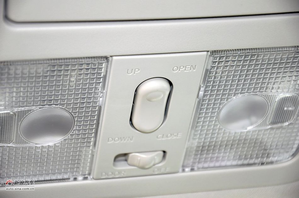 2012款科雷傲实拍