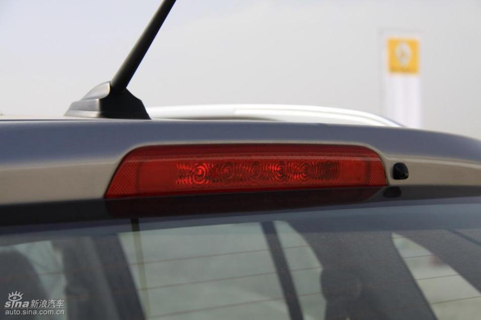 新浪试驾雷诺科雷傲外观实拍图