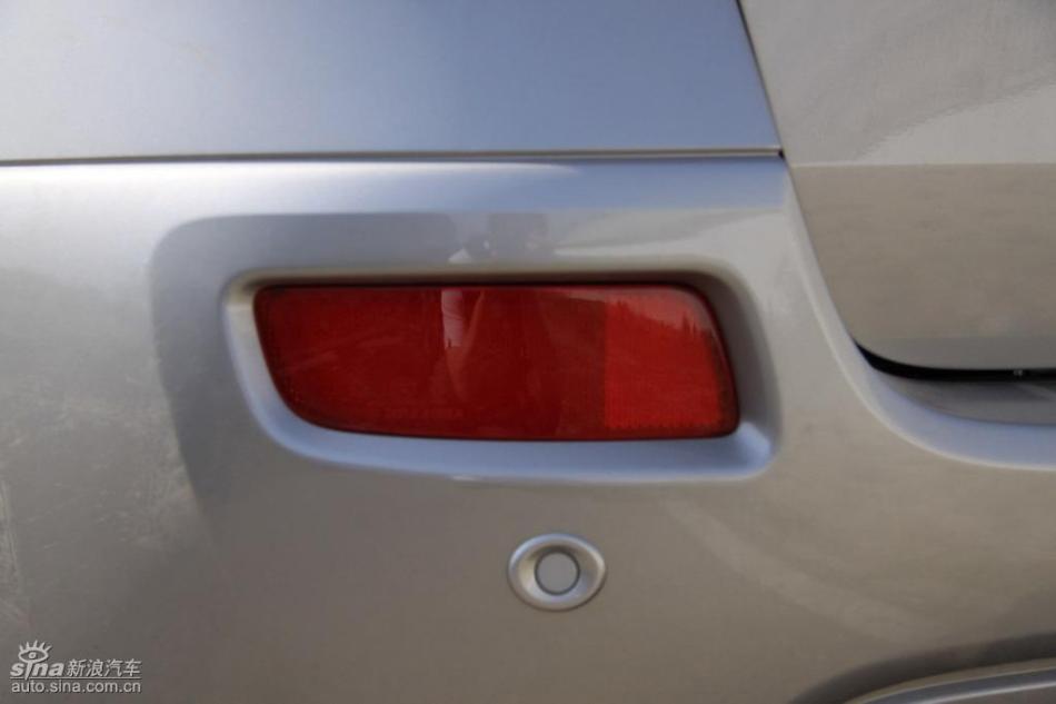 新浪试驾雷诺科雷傲外观实拍图