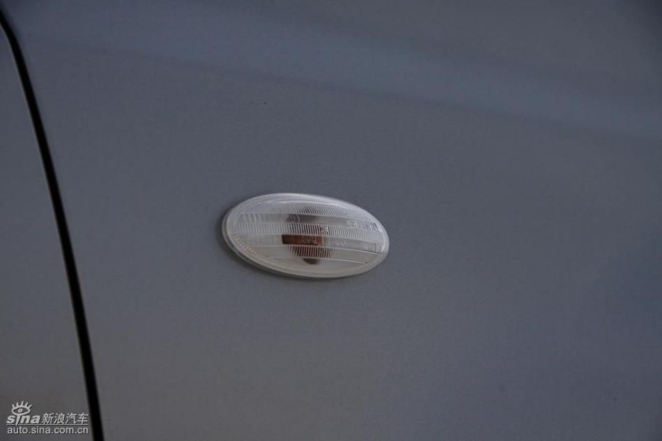 新浪试驾雷诺科雷傲外观实拍图