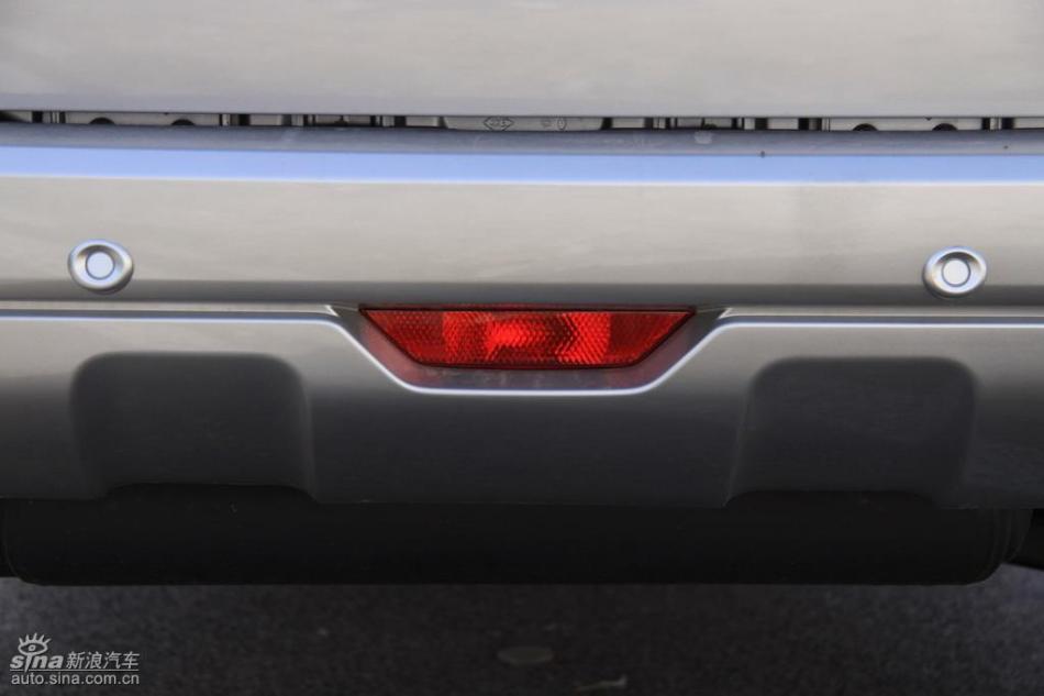 新浪试驾雷诺科雷傲外观实拍图