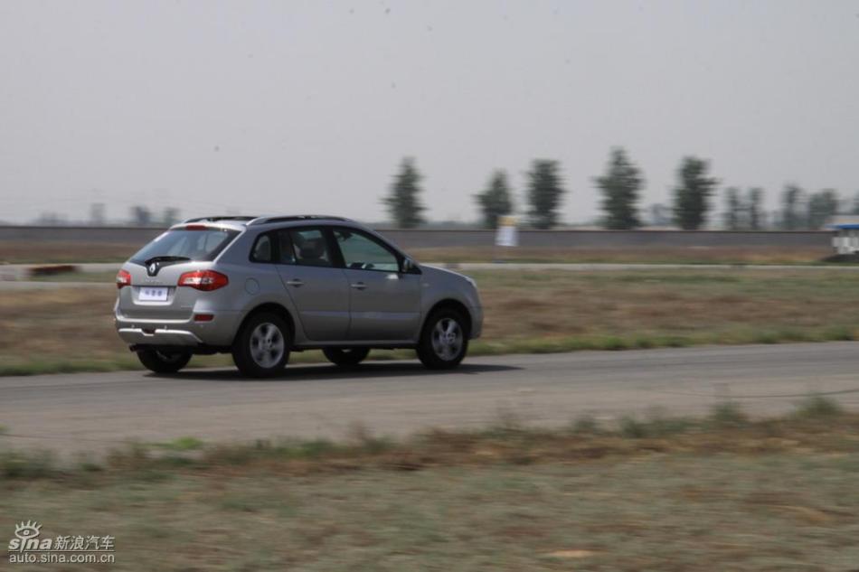 雷诺科雷傲试车实拍图