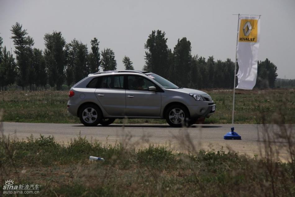 雷诺科雷傲试车实拍图