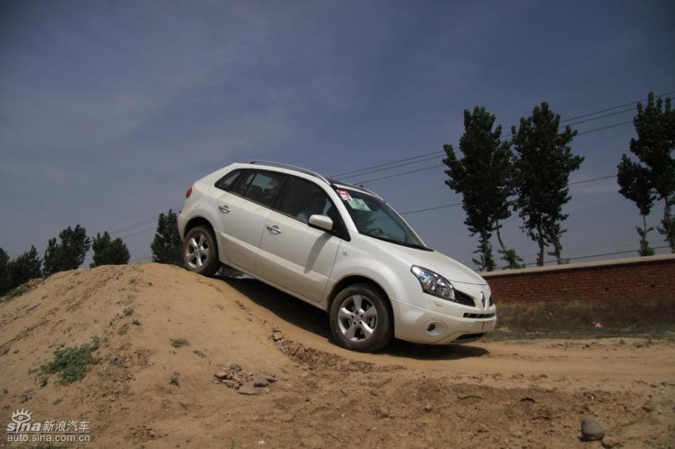 雷诺科雷傲试车实拍图