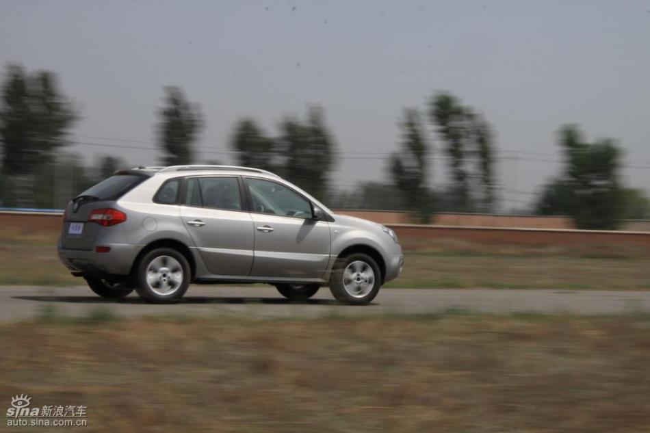 雷诺科雷傲试车实拍图
