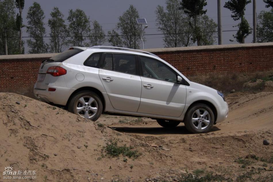 雷诺科雷傲试车实拍图