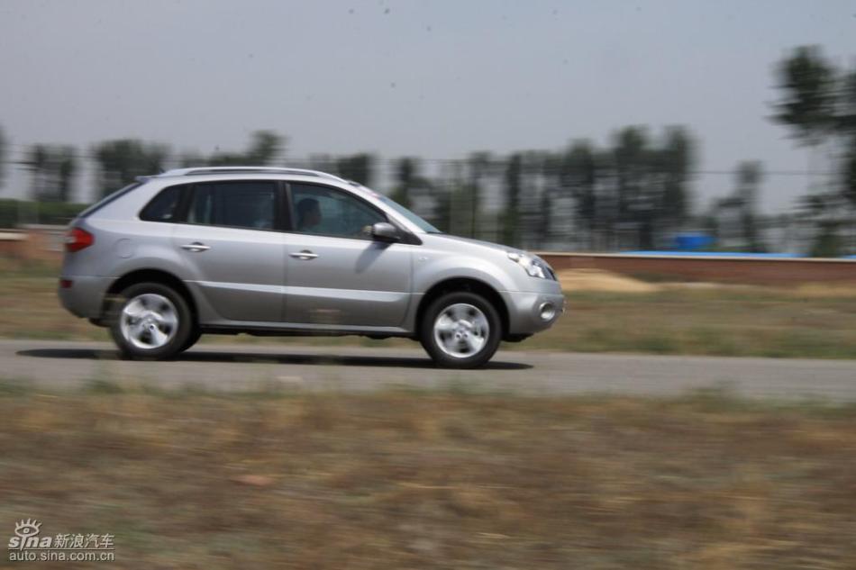 雷诺科雷傲试车实拍图