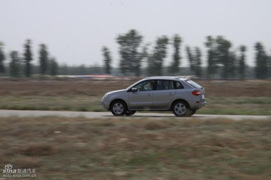 雷诺科雷傲试车实拍图