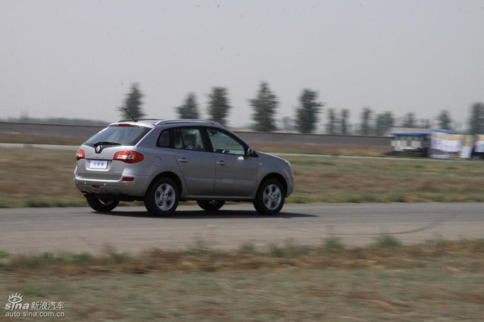 雷诺科雷傲试车实拍图