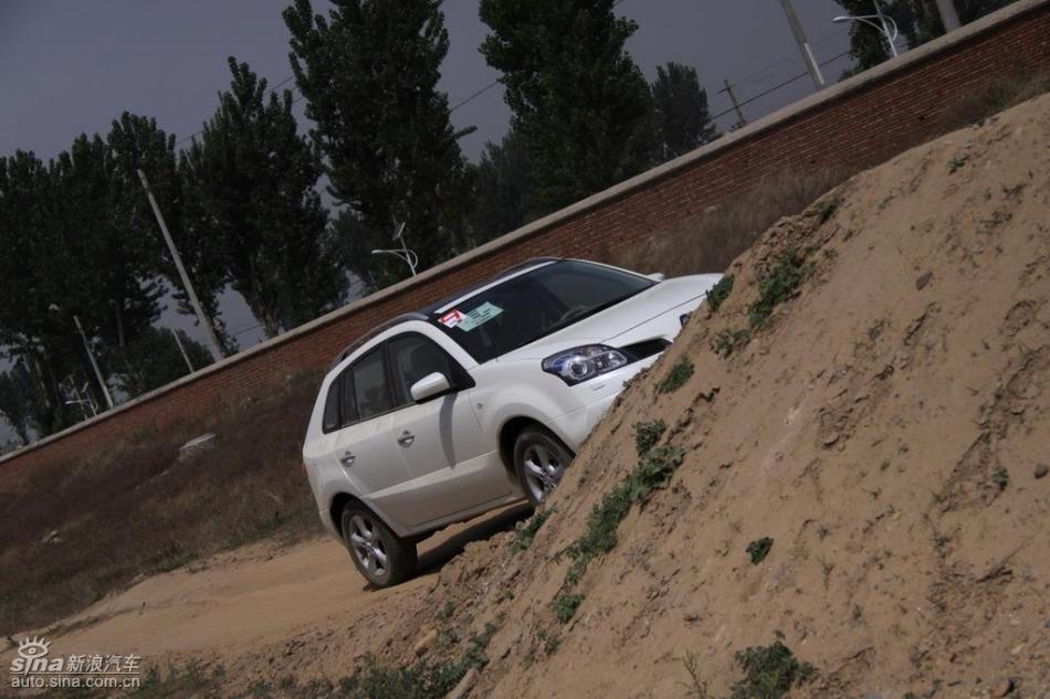 雷诺科雷傲试车实拍图