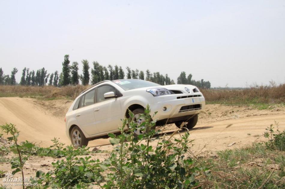 雷诺科雷傲试车实拍图