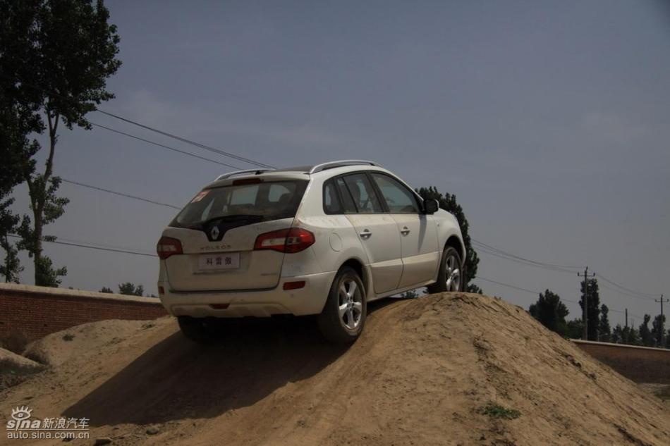 雷诺科雷傲试车实拍图