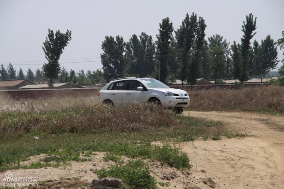 雷诺科雷傲试车实拍图
