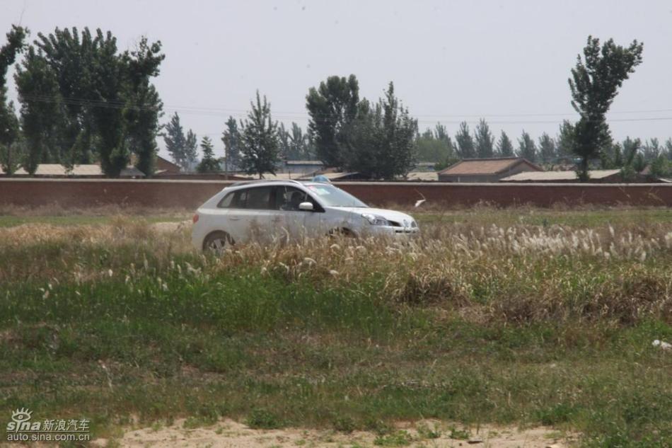 雷诺科雷傲试车实拍图