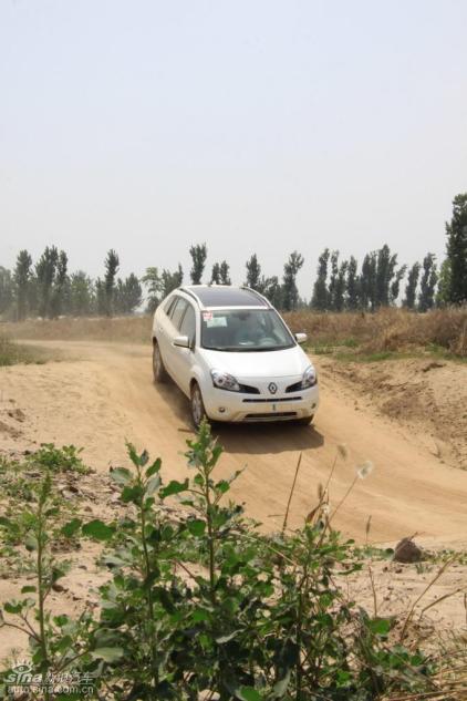 雷诺科雷傲试车实拍图