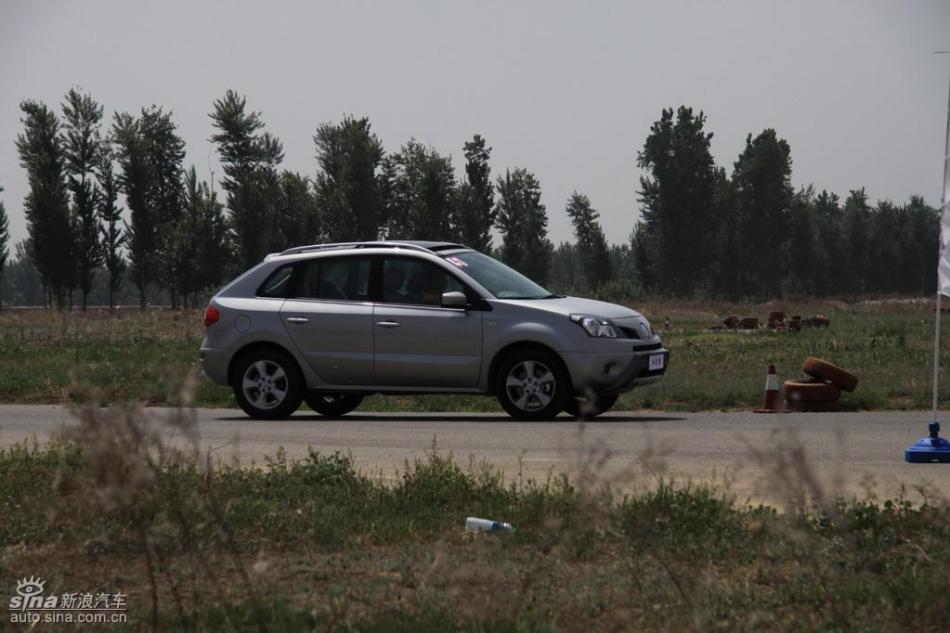 雷诺科雷傲试车实拍图