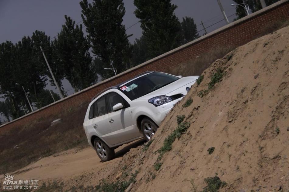 雷诺科雷傲试车实拍图