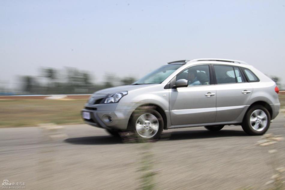 雷诺科雷傲试车实拍图