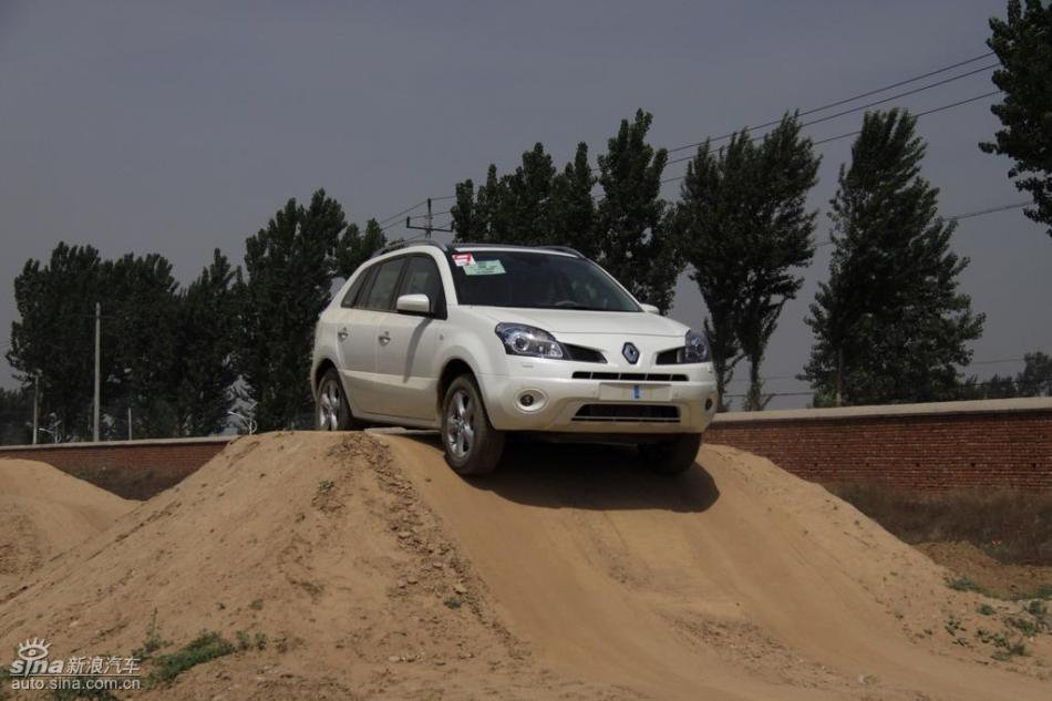 雷诺科雷傲试车实拍图