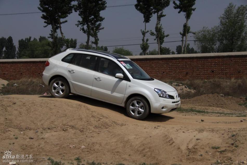 雷诺科雷傲试车实拍图