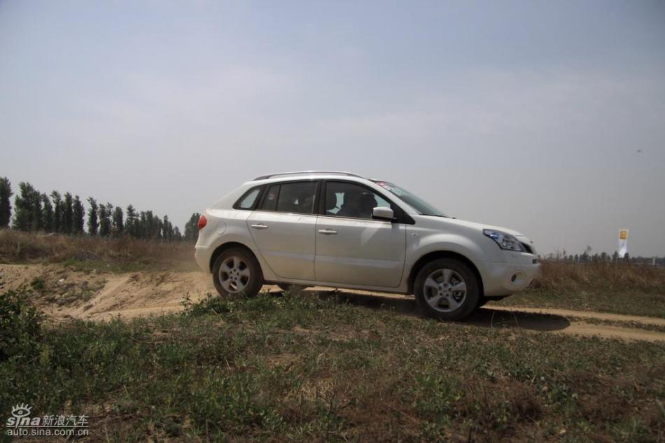 雷诺科雷傲试车实拍图